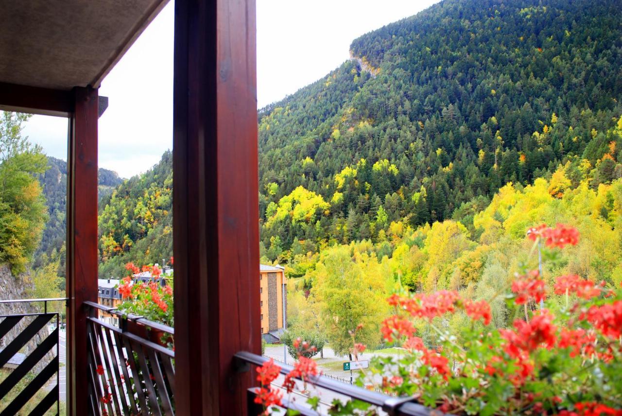 Vista Arinsal Apartments المظهر الخارجي الصورة