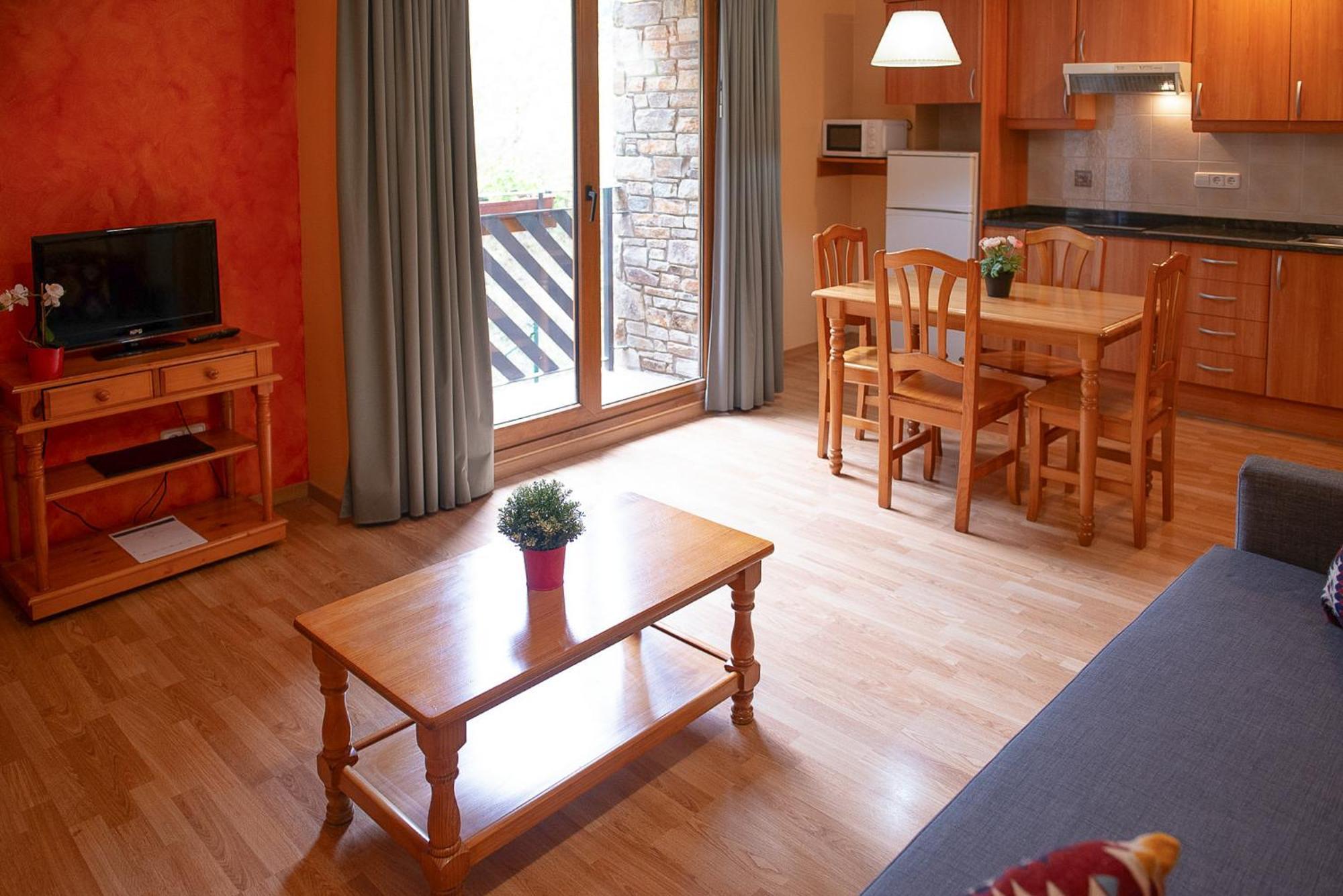 Vista Arinsal Apartments المظهر الخارجي الصورة